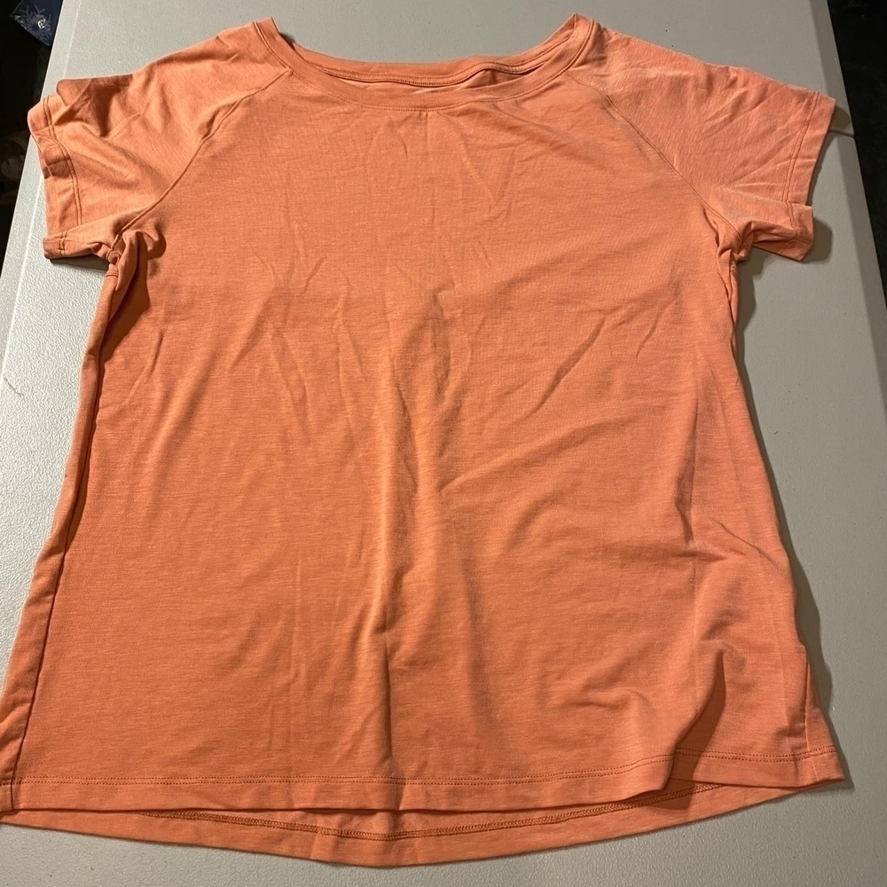Columbia Melon Orange Short Sleeve Tee T-Shirt Women's Large L Round Neck EUC